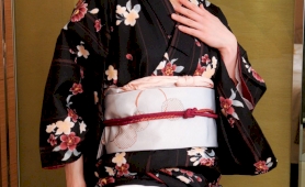 Japanese newhalf in kimono