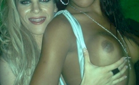 Real tranny gfs posing and showing big cocks